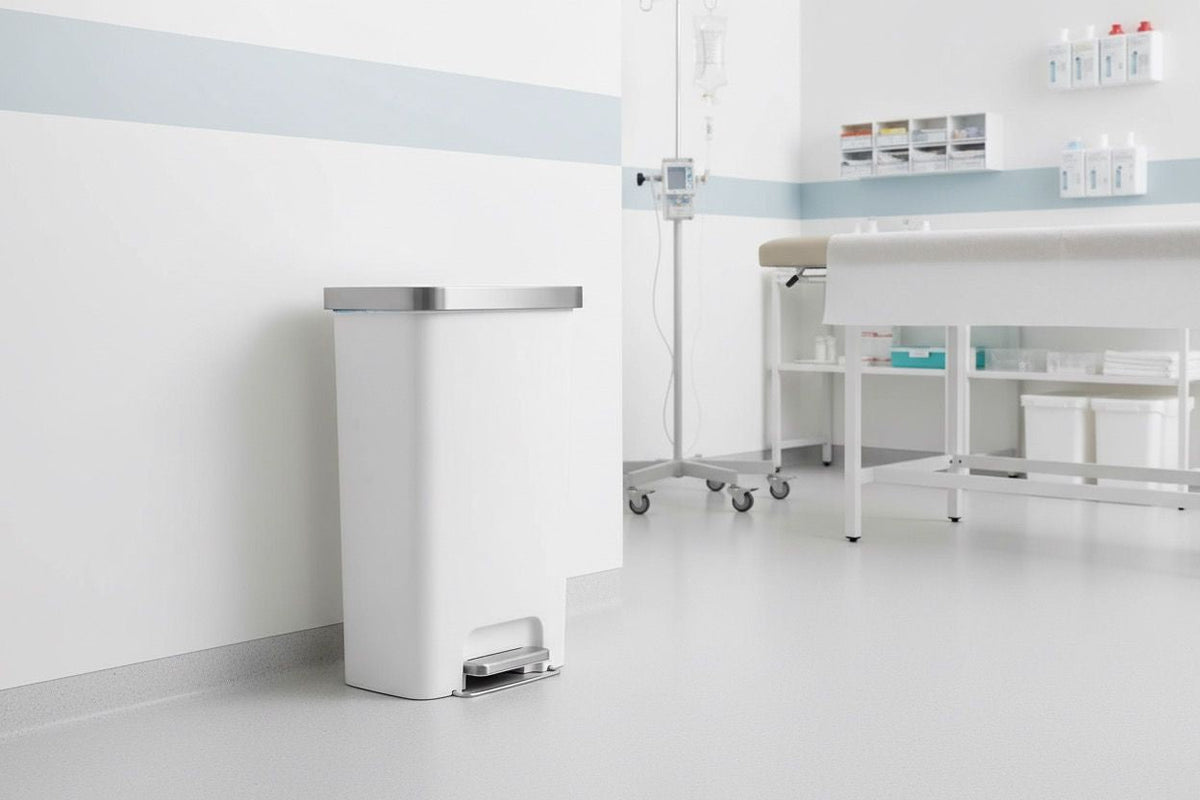 Medische afvalbakken voor klinieken en praktijken volgens de eisen van 2026